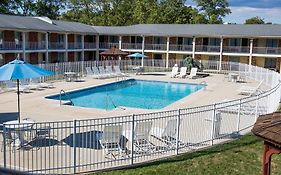 Crystal Inn Eatontown